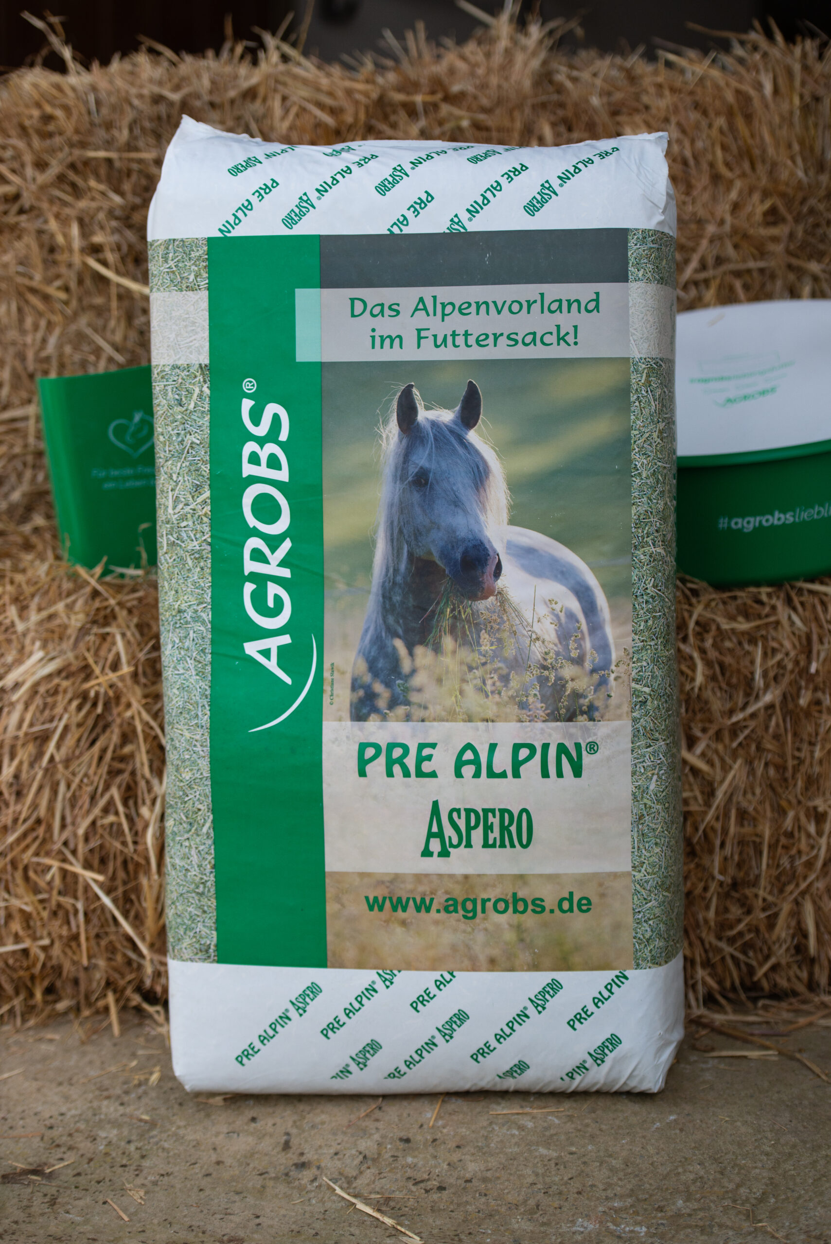 Product shot of the packaged bale of Agrobs Pre Alpin Aspero