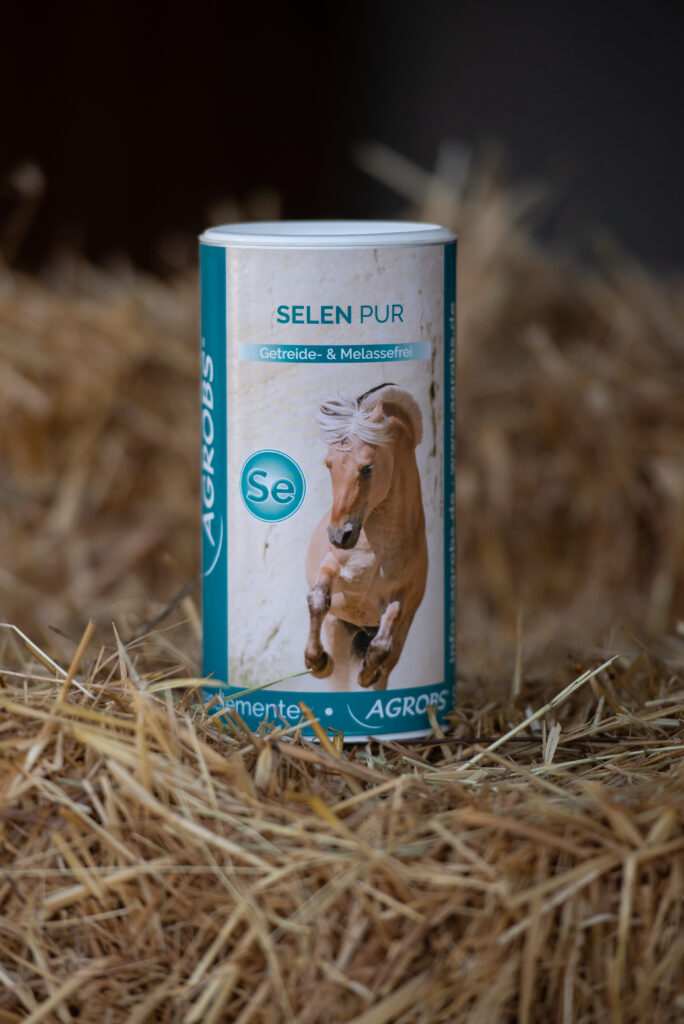 Product shot of Agrobs Selen Pur in a 700g container